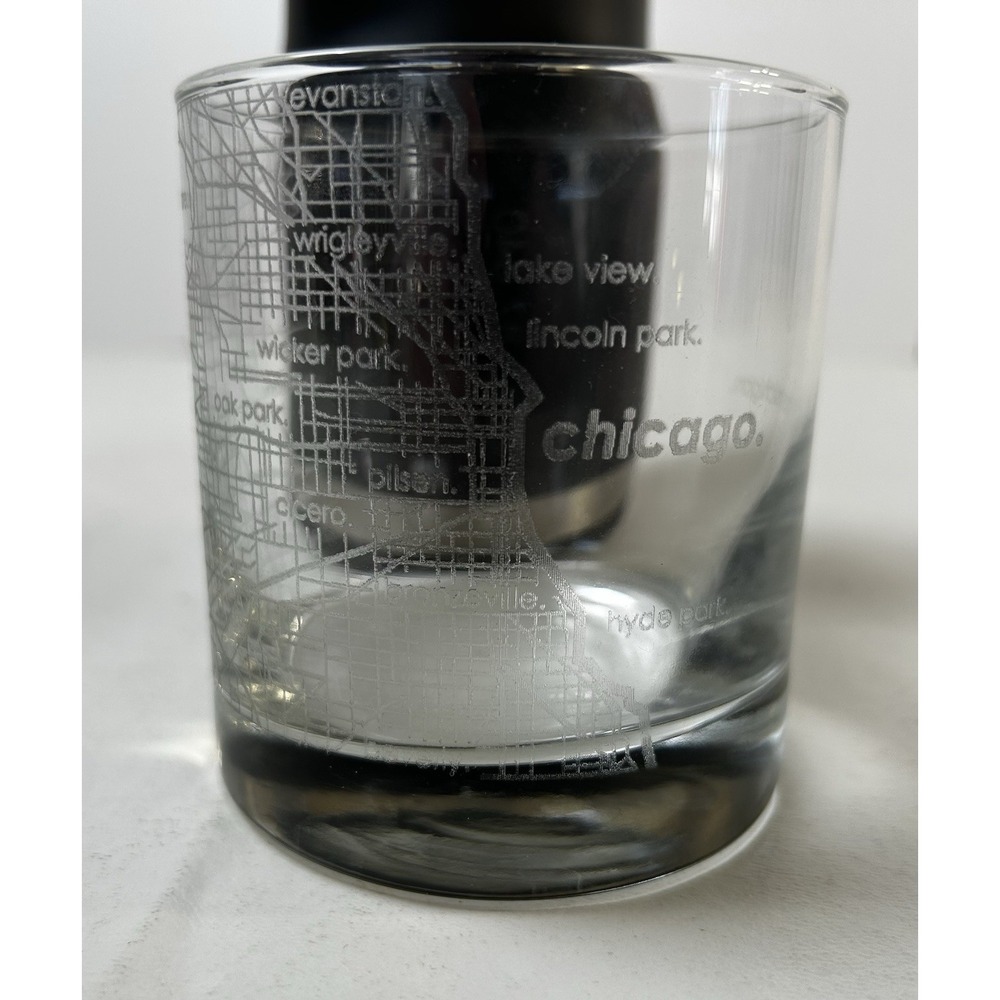 Set Of 2 Engraved Etched Chicago Map Whiskey/Highball Crystal Clear Glass